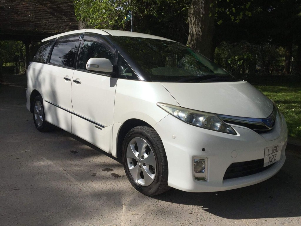 TOYOTA ESTIMA Hybrid G Edition