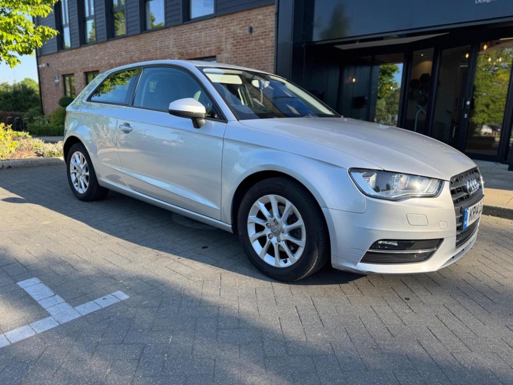 AUDI A3 1.4 TFSI SE S Tronic Euro 5 (s/s) 3dr