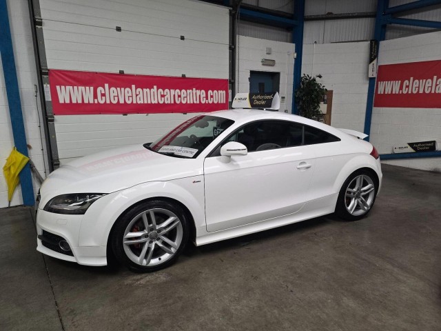 AUDI TT