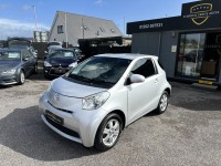 TOYOTA IQ