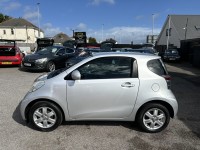 TOYOTA IQ
