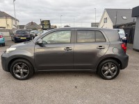 TOYOTA URBAN CRUISER