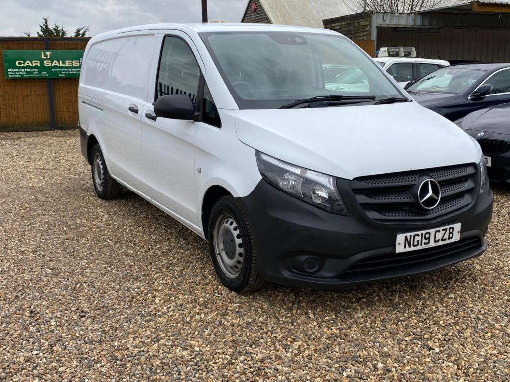 MERCEDES-BENZ VITO
