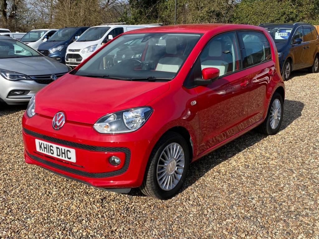 VOLKSWAGEN UP