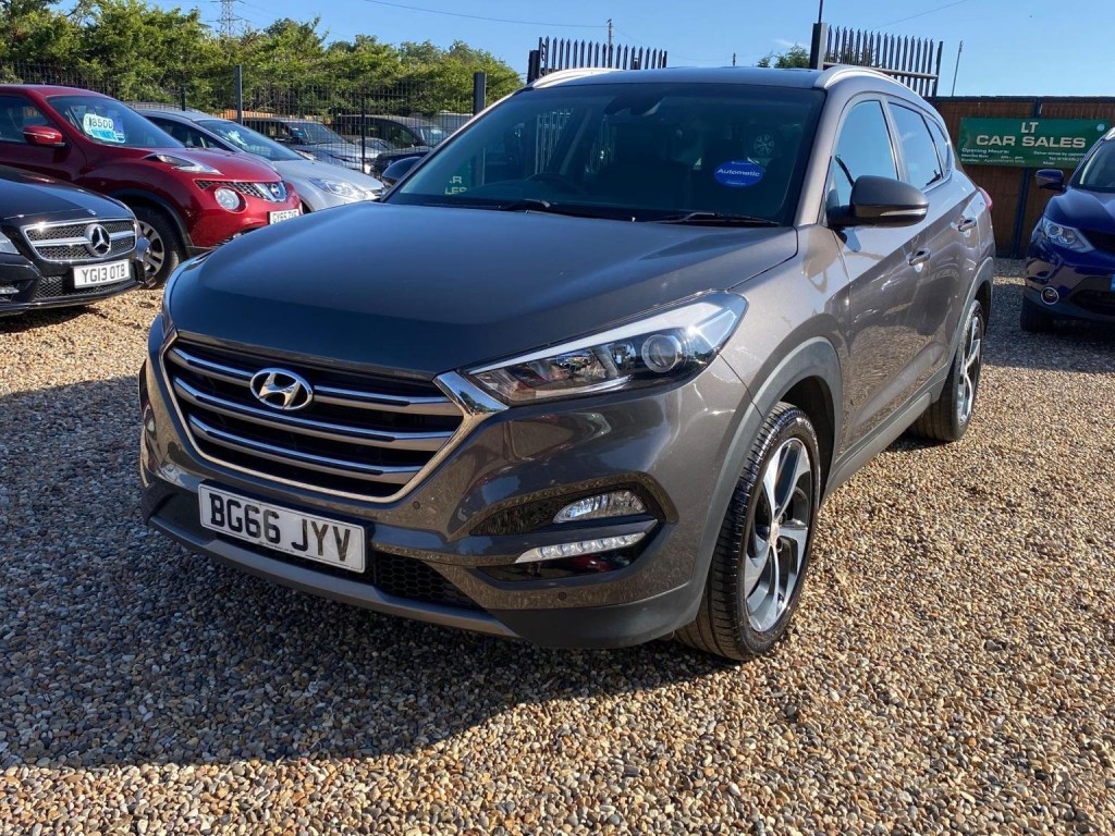 HYUNDAI TUCSON