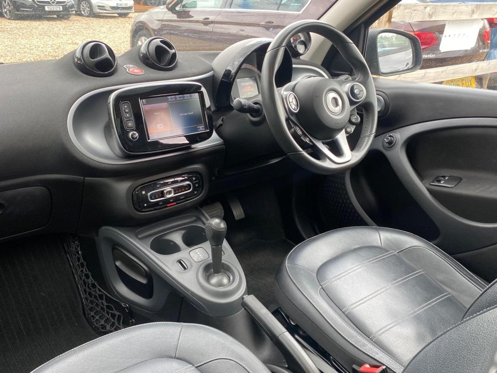 SMART FORFOUR