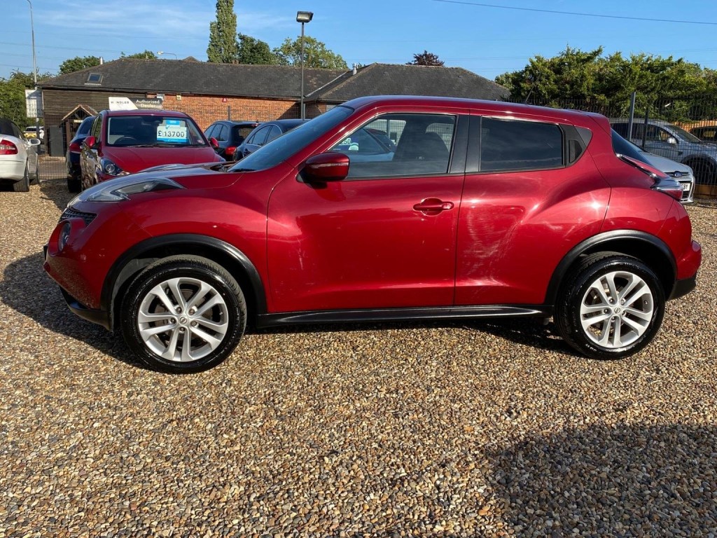NISSAN JUKE