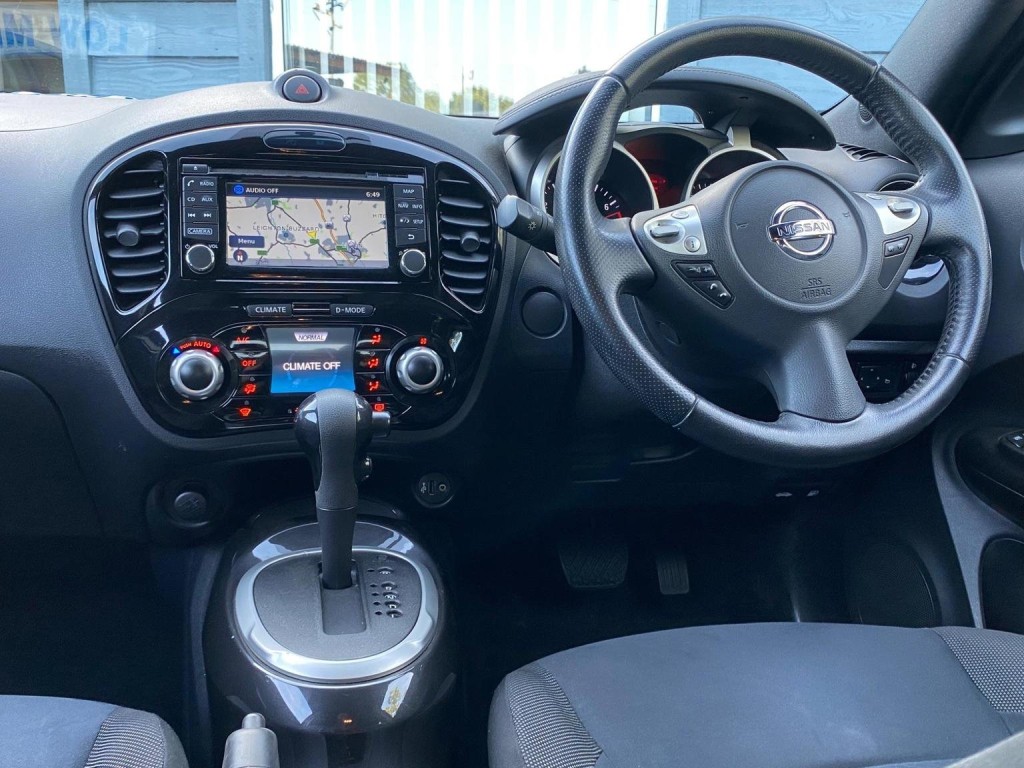 NISSAN JUKE