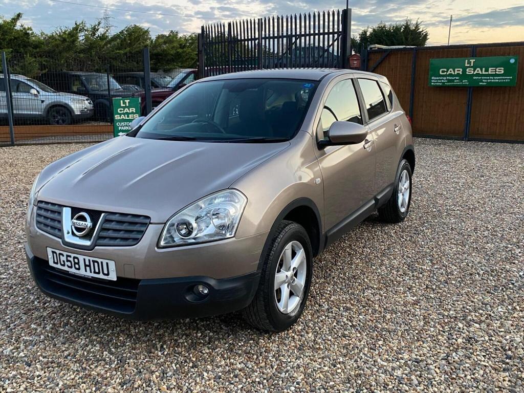 NISSAN QASHQAI