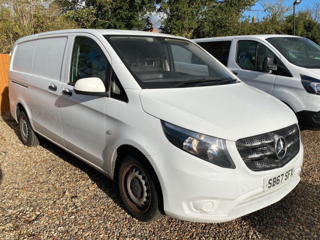 MERCEDES-BENZ VITO