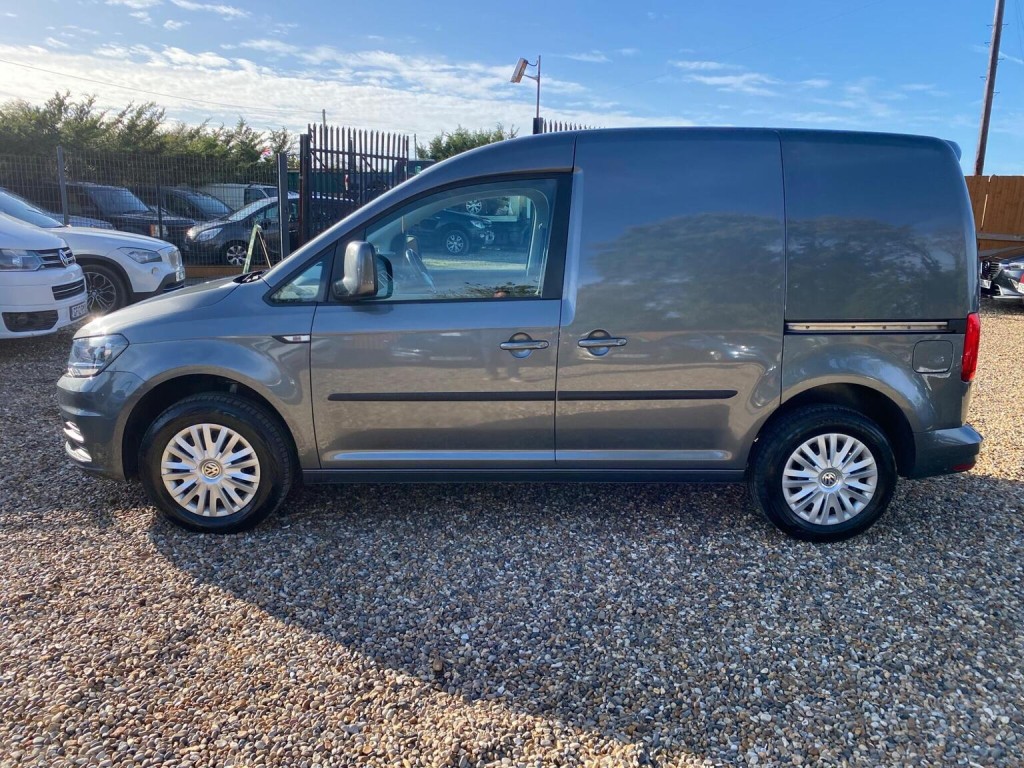 VOLKSWAGEN CADDY