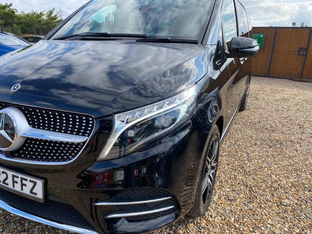 MERCEDES-BENZ V CLASS