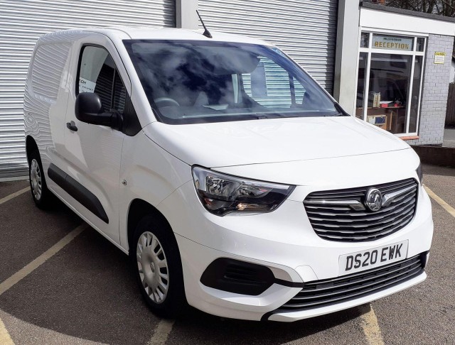 VAUXHALL COMBO 1.6 Turbo D 2300 Sportive 