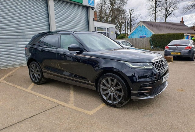 LAND ROVER RANGE ROVER VELAR 2.0 P250 R-Dynamic SE