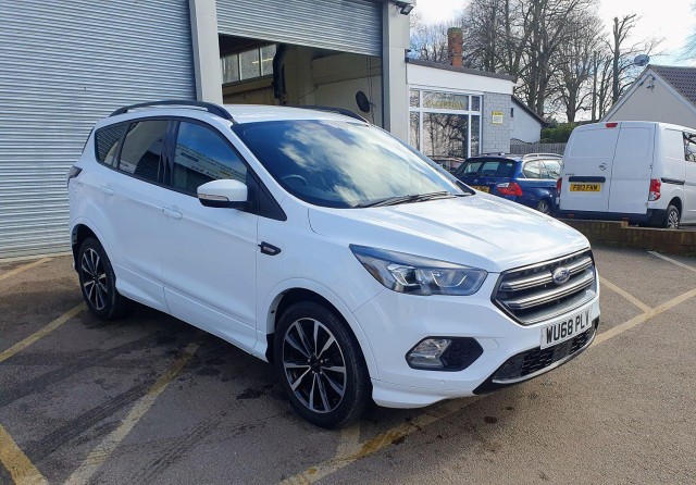 FORD KUGA 1.5 T EcoBoost ST-Line