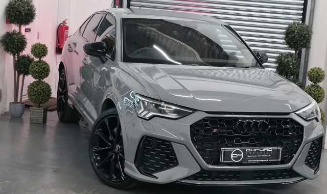 AUDI RS Q3