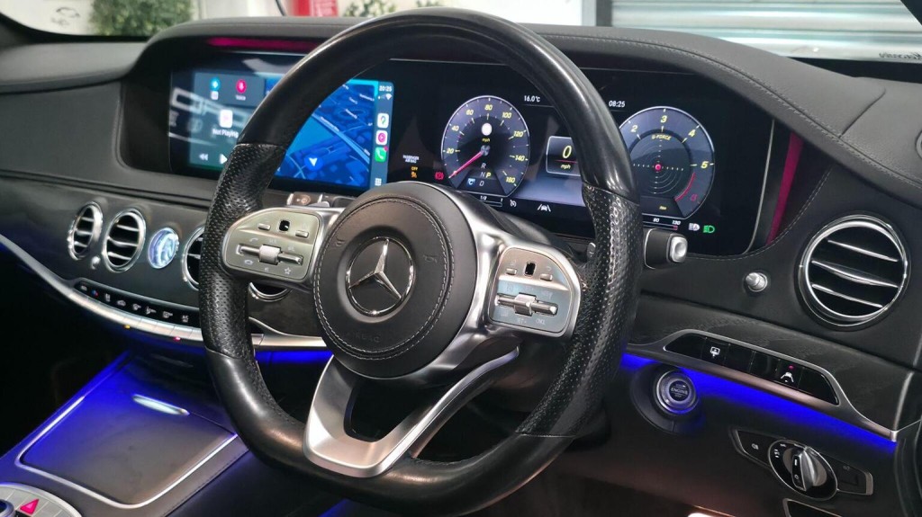 MERCEDES-BENZ