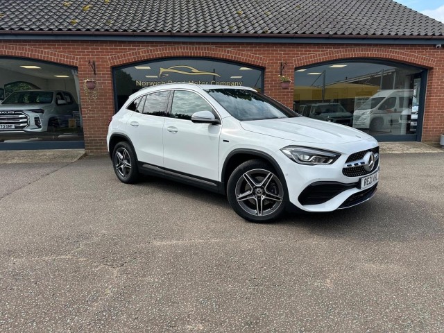 MERCEDES-BENZ GLA CLASS 1.3 GLA250e 15.6kWh Exclusive Edition 8G-DCT Euro 6 (s/s) 5dr