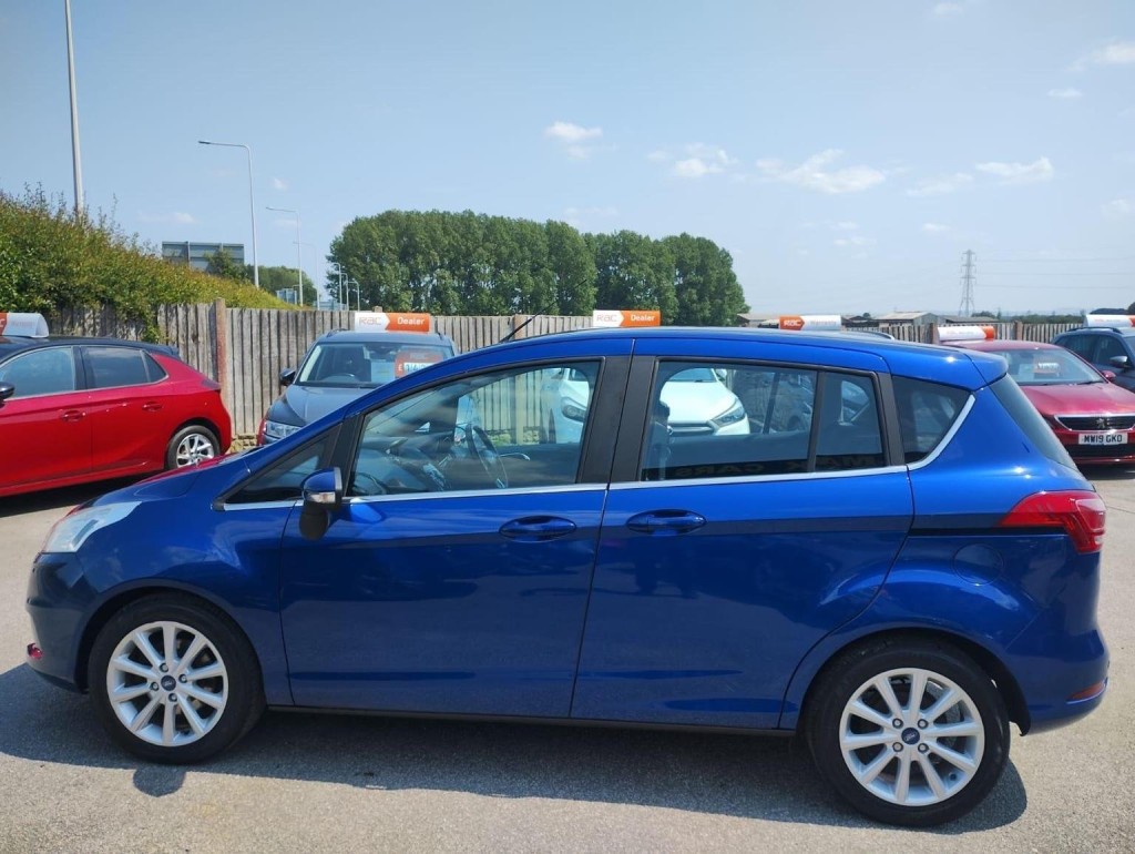 FORD B-MAX