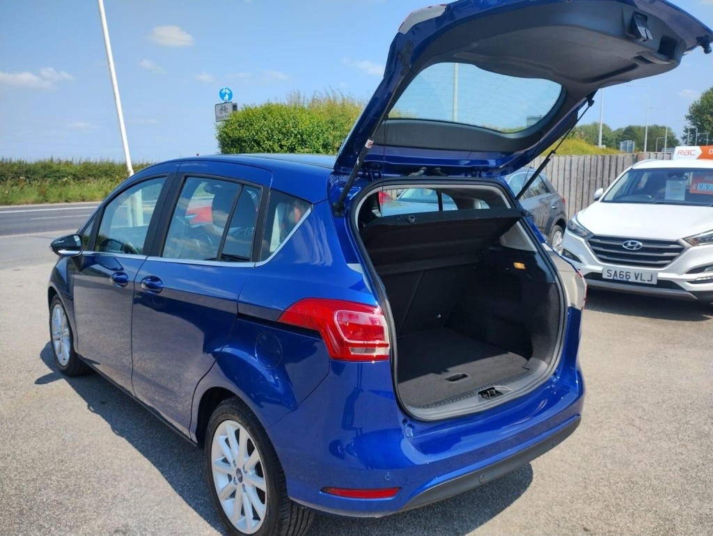 FORD B-MAX