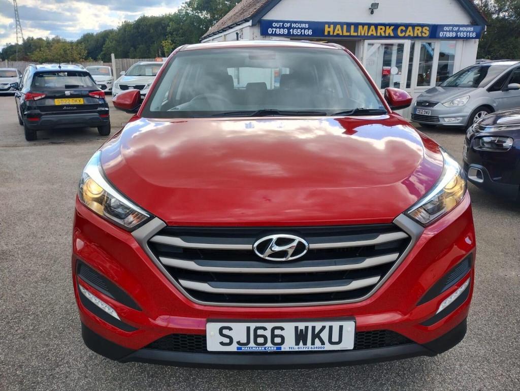 HYUNDAI TUCSON