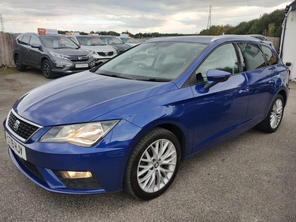 SEAT LEON