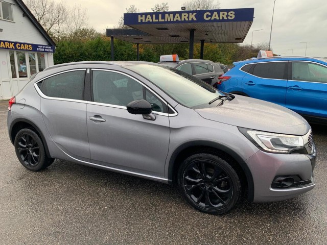 DS AUTOMOBILES DS 4 CROSSBACK