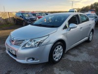 TOYOTA AVENSIS