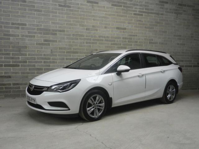 VAUXHALL ASTRA 1.6 CDTi ecoFLEX Tech Line