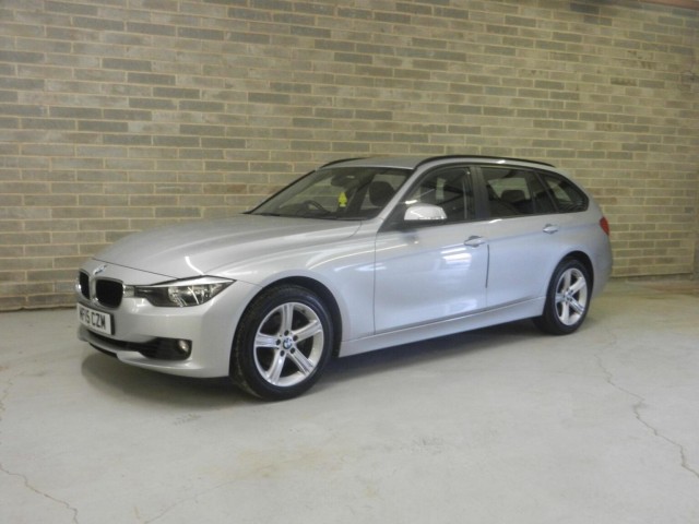 BMW 3 SERIES 2.0 320i SE Touring Euro 6 (s/s) 5dr