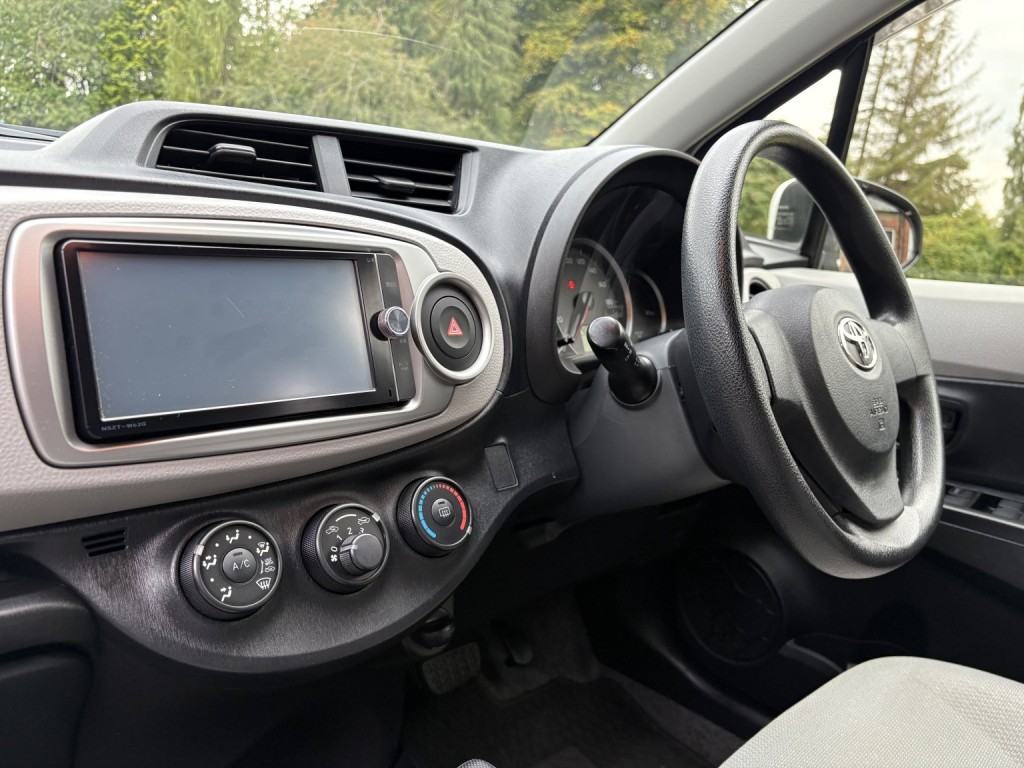 TOYOTA 4-RUNNER