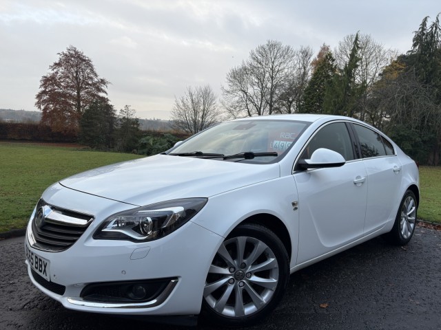 VAUXHALL INSIGNIA