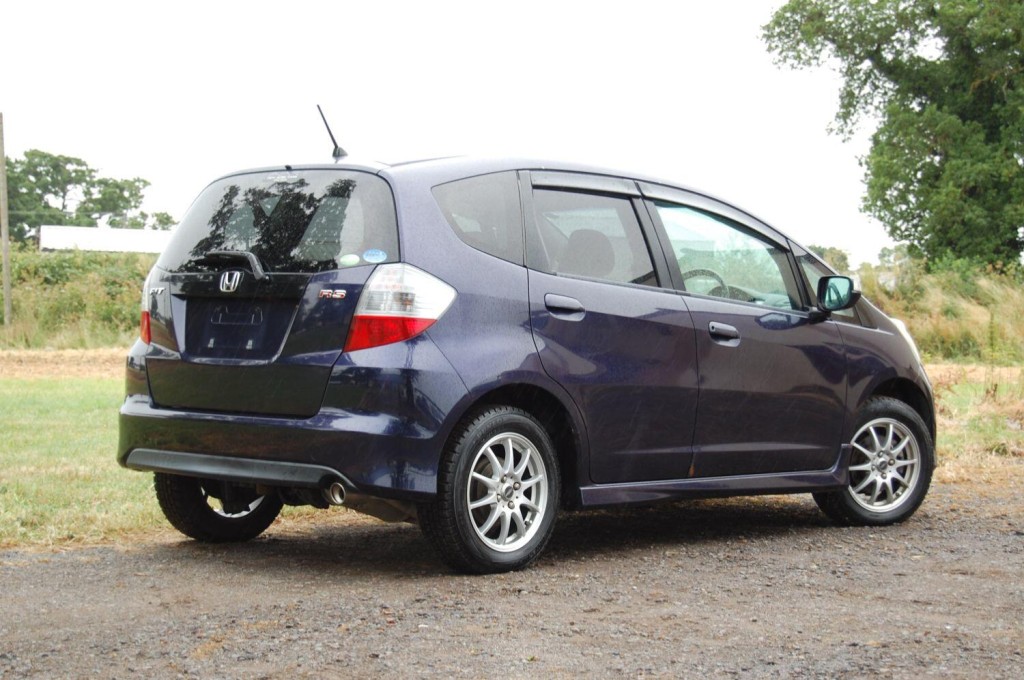 HONDA FIT