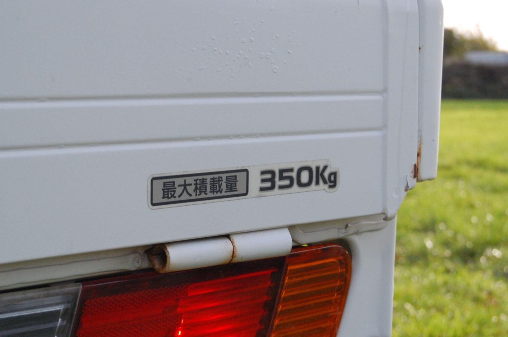 NISSAN CLIPPER
