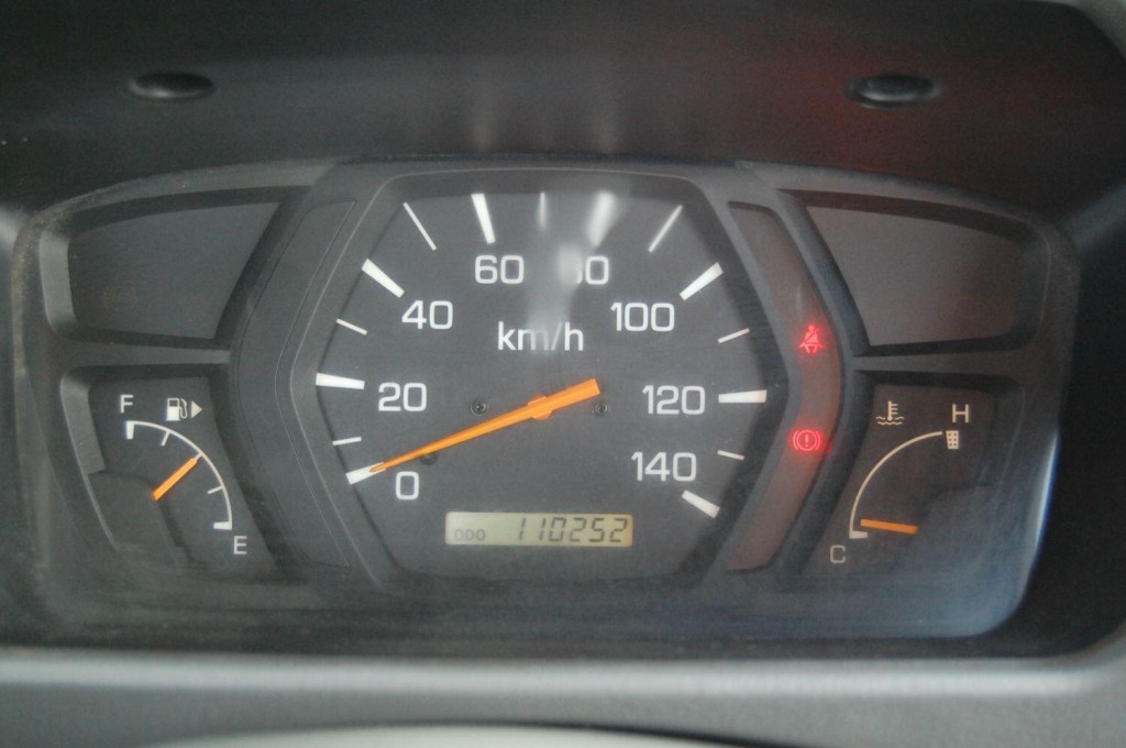 NISSAN CLIPPER