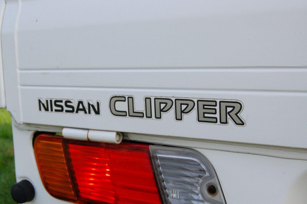 NISSAN CLIPPER