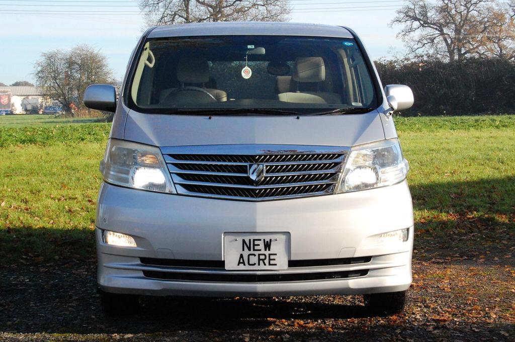 TOYOTA ALPHARD