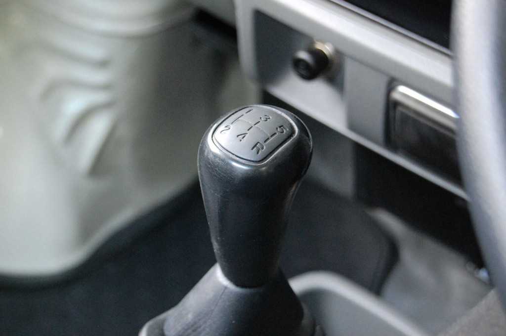NISSAN CLIPPER