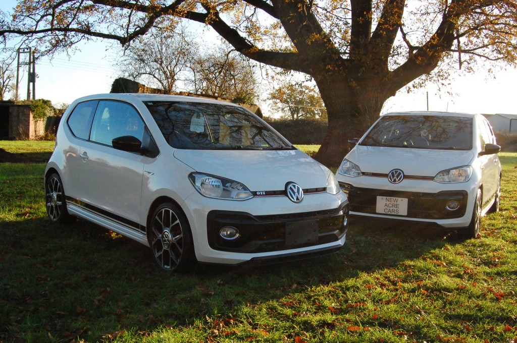 VOLKSWAGEN UP