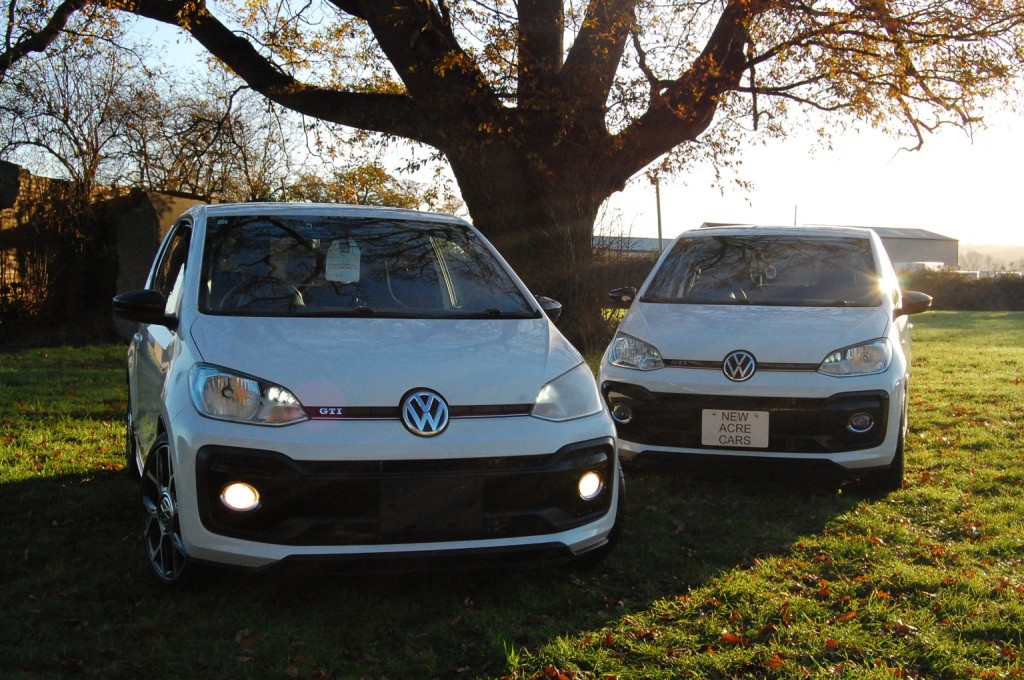 VOLKSWAGEN UP