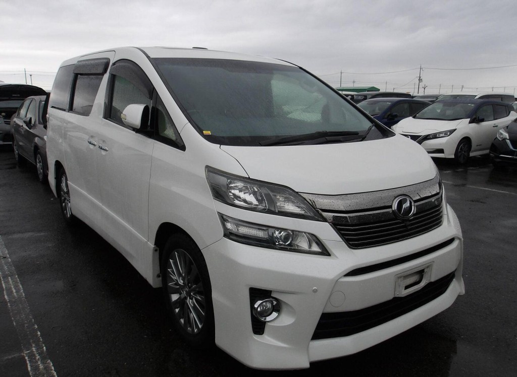 TOYOTA VELLFIRE