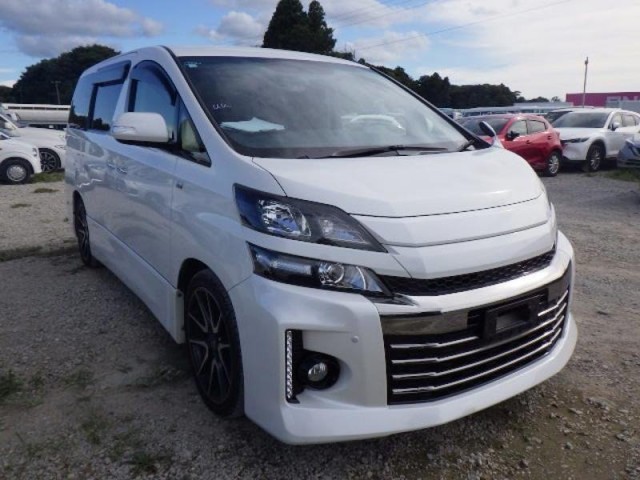 TOYOTA VELLFIRE