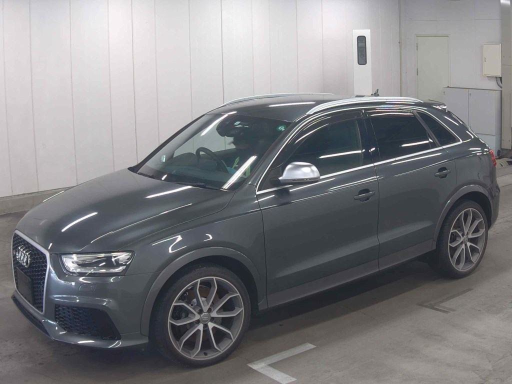 AUDI RS Q3