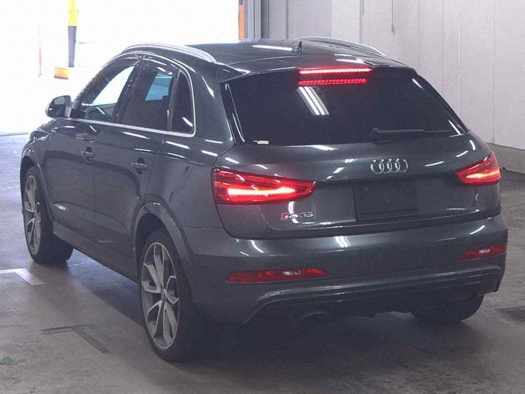 AUDI RS Q3