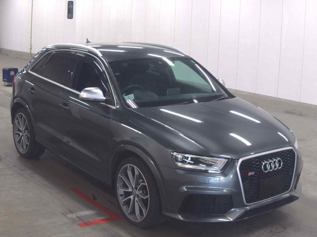 AUDI RS Q3