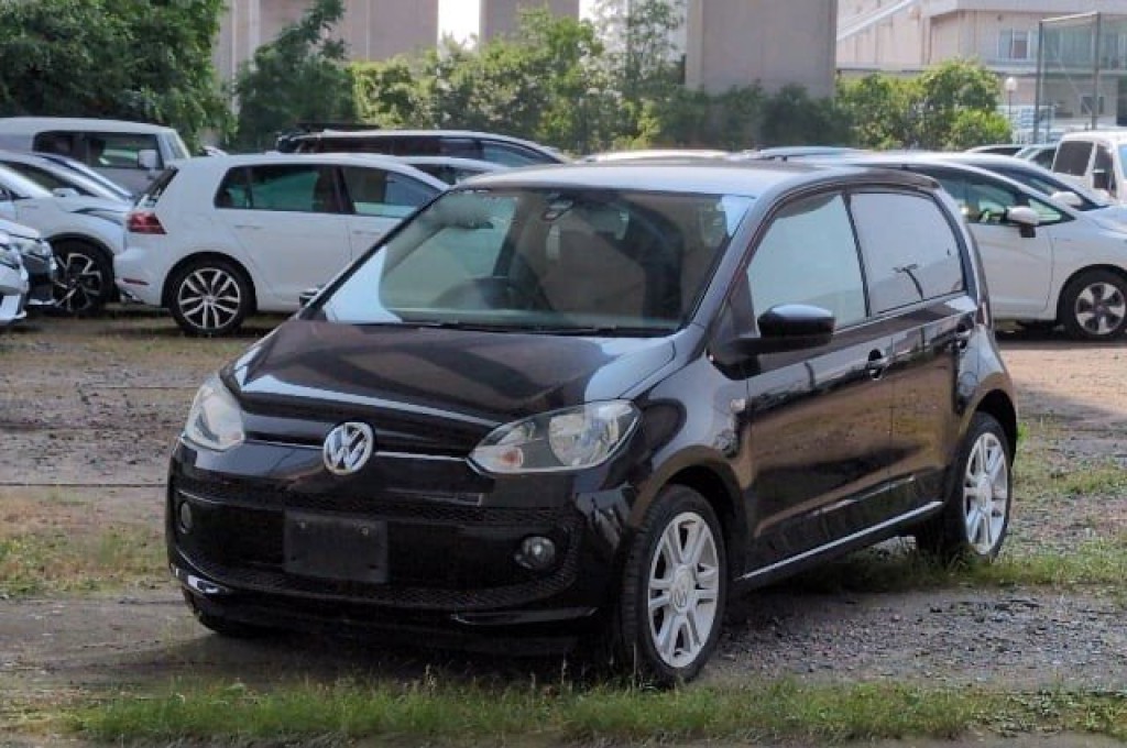 VOLKSWAGEN UP