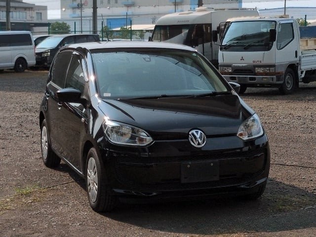 VOLKSWAGEN UP
