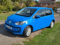 VOLKSWAGEN UP
