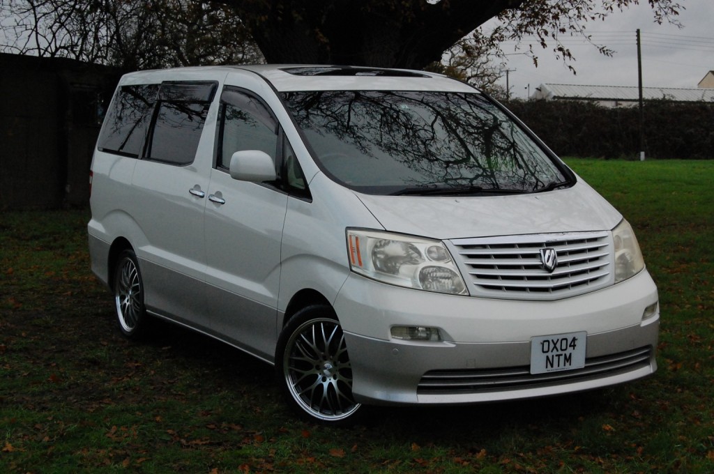 TOYOTA ALPHARD