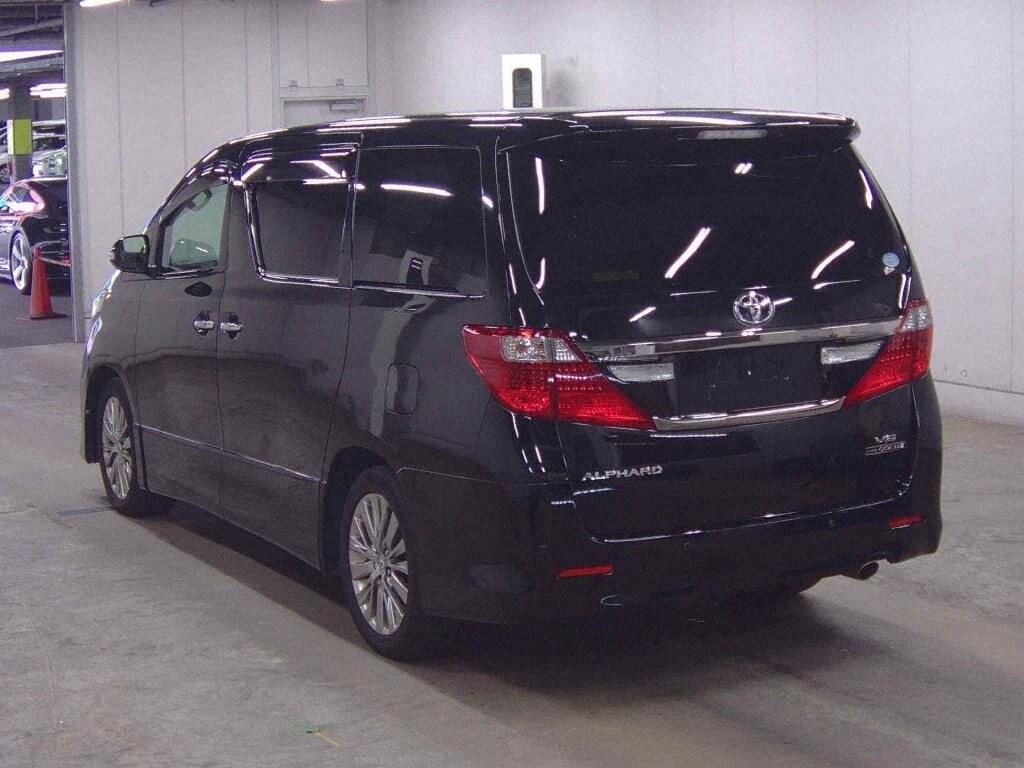 TOYOTA ALPHARD